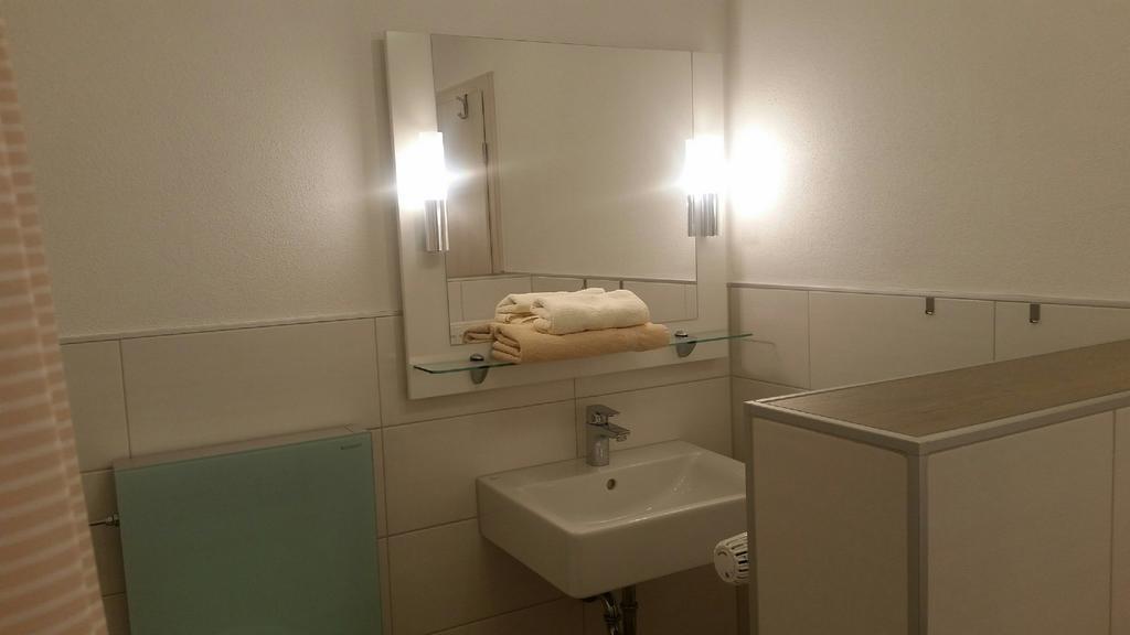 Hotel-Pension Haus Hubertus Weigendorf Quarto foto